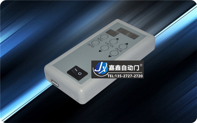 如何选购铝合金门窗玻璃胶？我有精明方法 ?