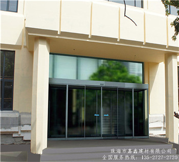 淋浴隔断的选购和保养